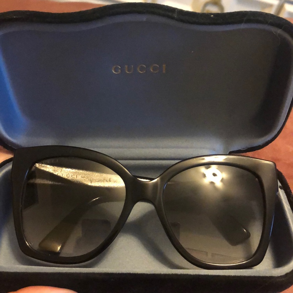 Gucci women’s sunglasses